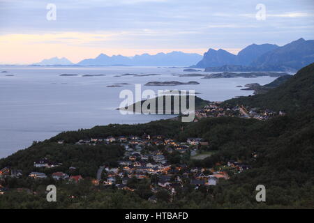 Vista su Løpsmarka, parte settentrionale di Bodø, Norvegia Foto Stock