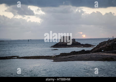 Fort sull isola di marea Petit essere in Saint Malo - Saint-Malo, Bretagna Francia Foto Stock