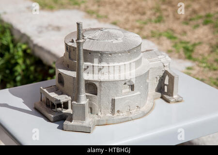 Piccolo modello in metallo della Rotonda di Galerio o la chiesa della Rotonda - La Chiesa greco-ortodossa di Agios Georgios a Salonicco, Grecia Foto Stock