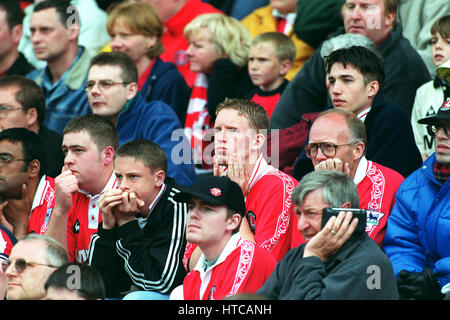 Sconsolato CHARLTON VENTOLE Charlton Athletic V SHEFF WED. 16 Maggio 1999 Foto Stock