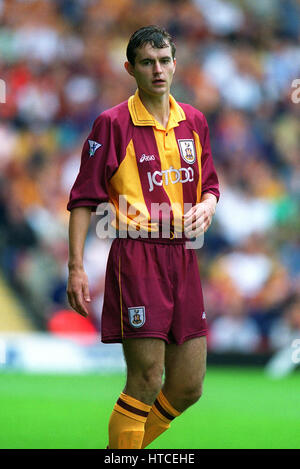 DAVID WETHERALL BRADFORD CITY FC 14 Agosto 1999 Foto Stock