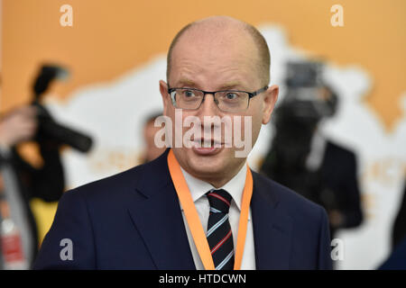 Brno, Repubblica Ceca. Decimo Mar, 2017. Primo ministro ceco Bohuslav Sobotka è stato rieletto presidente del Partito Socialdemocratico (CSSD) presso il congresso del partito conquistando circa il 67 per cento del voto di oggi a Brno, in Repubblica ceca, 10 marzo 2017. Credito: Vaclav Salek/CTK foto/Alamy Live News Foto Stock