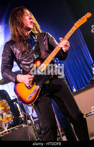 Trezzo sull'adda milano italia. 09 marzo 2017. L'alternativa italiana rock band AFTERHOURS suona dal vivo sul palco di LiveClub durante il 'Folfiri o Folfox: Club Tour 2017' Credit: Rodolfo Sassano/Alamy Live News Foto Stock