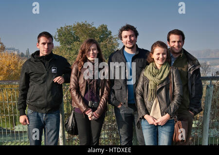 I giovani adulti a Varsavia, Polonia Foto Stock
