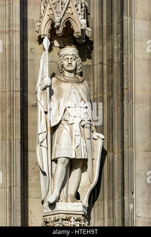 Heiligenfigur sulla facciata sud, la cattedrale di Colonia, Colonia, nella Renania settentrionale-Vestfalia, Germania Foto Stock