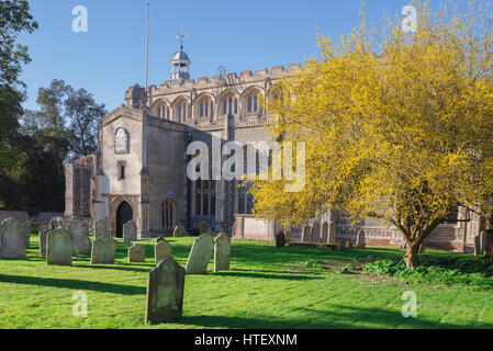 East Bergholt Suffolk, la chiesa di Santa Maria in Suffolk villaggio di East Bergholt, England, Regno Unito Foto Stock