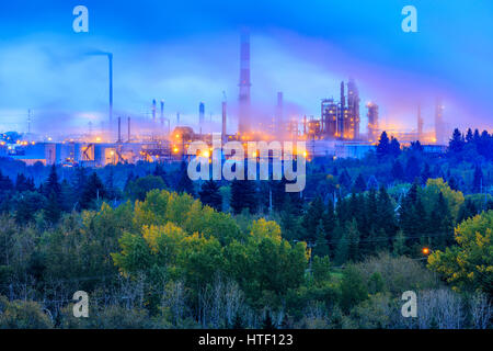 Impianto petrolchimico in Edmonton Alberta, Canada Foto Stock