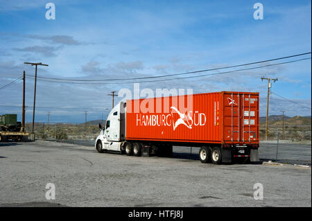 Arresto carrello sulla Interstate 10 vicino Cabazon Foto Stock