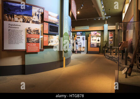 Visualizza informazioni su pioneer vita all'Oconaluftee Centro Visitatori nel Parco Nazionale di Great Smoky Mountains. Foto Stock