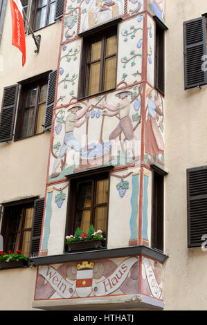 Wein Haus, Casa del Vino, alloggi Ristorante e hotel, Città Vecchia, Innsbruck, in Tirolo, Austria. È stato costruito nel 1465. Foto Stock