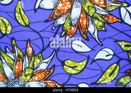Tanzania kitenge modellato di tessuto, la stampa è eseguita tramite una tradizionale tecnica di batik. Foto Stock