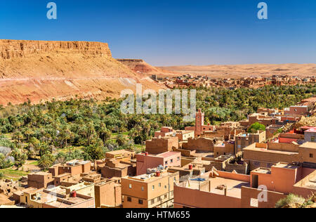 Panorama di Tinghir città in Marocco Foto Stock
