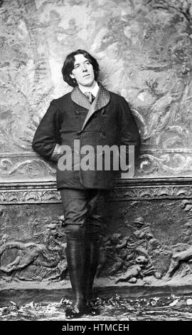 OSCAR WILDE (1854-1900) Irish playwright,poeta e romanziere nel 1882. Foto: Napoleon Sarony Foto Stock