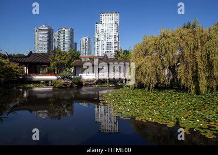 Il dott. Sun Yat-Sen giardino, Chinatown, Vancouver, British Columbia Provincia, Canada Foto Stock