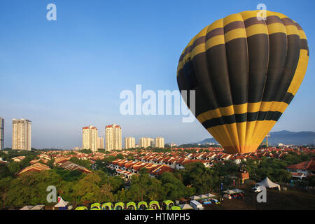 9 Mongolfiere Fiesta Marzo 2017 svoltasi a Kuala Lumpur Foto Stock