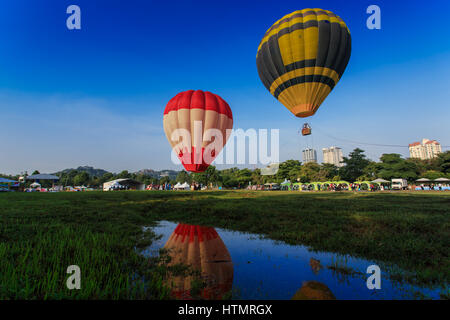 9 Mongolfiere Fiesta Marzo 2017 svoltasi a Kuala Lumpur Foto Stock