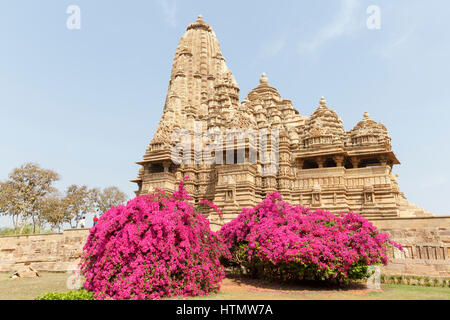 Kandariya Mahadeva Temple, tempio del distretto di Khajuraho, Khajuraho, Madhya Pradesh, India Foto Stock