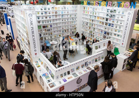 Londra, Regno Unito. Xiv Mar, 2017. La Fiera del libro di Londra 2017 apre al London Olympia exhibition centre. La fiera del libro viene eseguito dal 14 al 16 marzo 2017 è il mercato globale dei diritti di negoziazione e la vendita e la distribuzione dei contenuti attraverso la stampa, audio, TV, film e canali digitali. Credito: Bettina Strenske/Alamy Live News Foto Stock