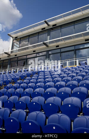 Posti a sedere in Glamorgan County Cricket Club, Wales, Regno Unito Foto Stock