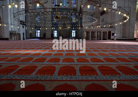 Interno della Moschea Blu di Istanbul Foto Stock