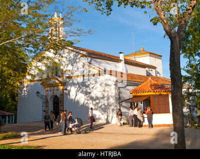 Storica cappella Peña de Arias Montano, Alájar, Sierra de Aracena, provincia di Huelva, Spagna Foto Stock