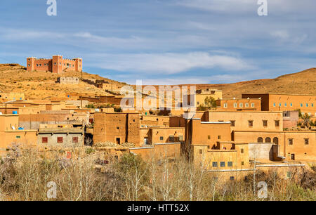 Vista di Boulmane Dades città del Marocco Foto Stock