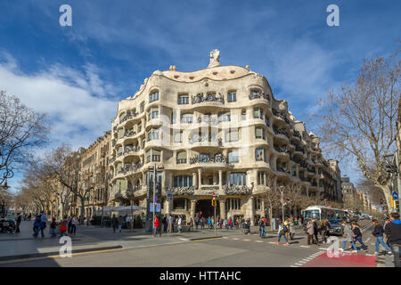 Casa Milà / La Pedrera, l'ultima grande opera residenziale di Gaudí, Barcellona, in Catalogna, Spagna. Foto Stock