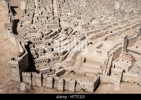 La diadora miniaturizzati e la Città Vecchia di Gerusalemme prima fu distrutta dai Romani nel primo secolo, come visualizzato nel Museo di Israele Foto Stock