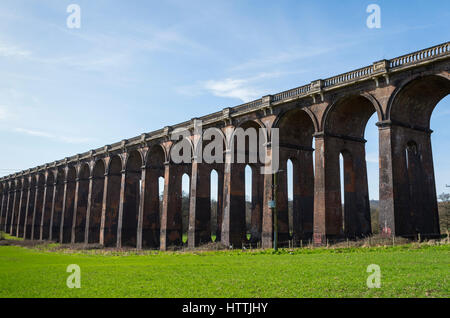 Ampio angolo di visione del Ouse Valley (Balcombe) il viadotto in West Sussex, Regno Unito Foto Stock