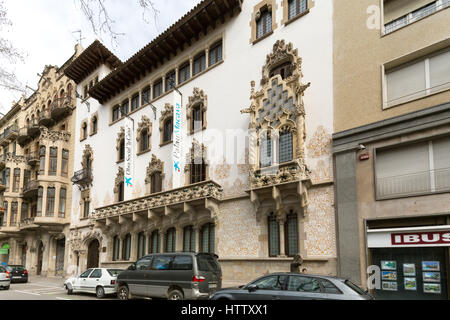 Palau Macaya dall'architetto Josep Puig a Barcellona, in Catalogna, Spagna. Foto Stock