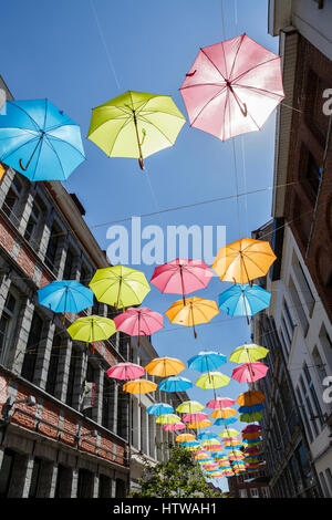 L'ombrello Sky Progetto di installazione di Tournai, in Belgio Foto Stock