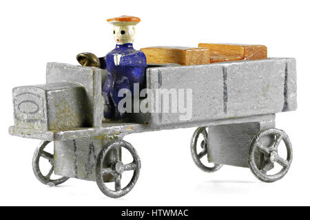 Carrello, pre-guerra rese nel famoso villaggio di Seiffen (Monti Metalliferi/ Germania) Foto Stock