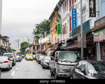 Arab Street nel Quartiere Musulmano di Singapore, famosa per i negozi di tessuto. Foto Stock