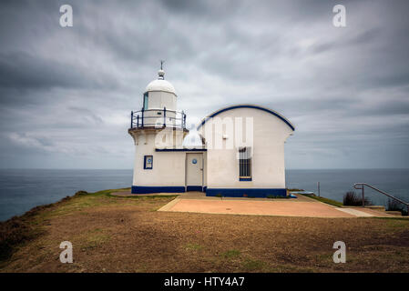 Punto di incollamento Faro di Port Macquarie, NSW, Australia. Lunga esposizione. Foto Stock