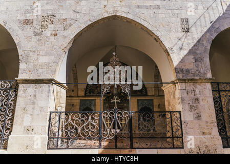 La Chiesa Armena facciata frontale nel quartiere cristiano a Gerusalemme, Israele, Medio Oriente Foto Stock