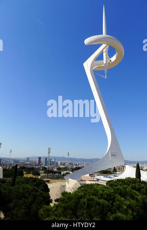 Montjuic torre di comunicazione a Barcellona, Spagna. Foto Stock