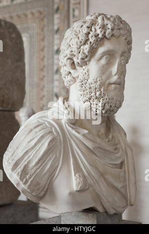 Busto di imperatore romano Commodo (Regno 180-192 AD) sul display nella Glyptothek Museum di Monaco di Baviera, Germania. Foto Stock