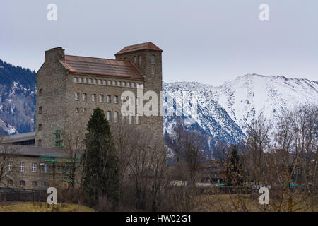 Sonthofen, Ordensburg, ex NS-Ordensburg costruito durante il Terzo Reich, oggi di proprietà di esercito Bundeswehr (caserma Generaloberst-Beck-Kaserne), mormorare Foto Stock