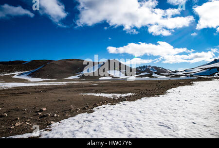 Neve e sole in Alto Atlante in Marocco Foto Stock