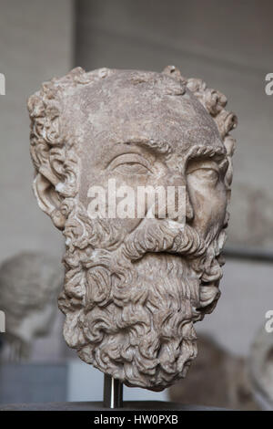 Testa di un vecchio uomo romano da circa 190-200 annuncio sul display nella Glyptothek Museum di Monaco di Baviera, Germania. Foto Stock