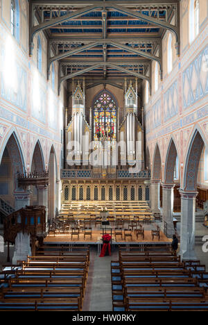 San Gallo, Svizzera, l'interno del neo stile gotico chiesa di San Lorenzo Foto Stock