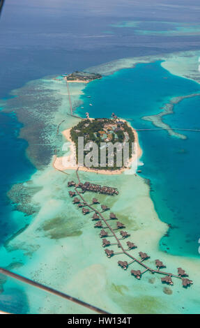 Maldive Rangali Island. Conrad Hilton Resort. Vista delle isole delle Maldive dall'aria. Foto Stock