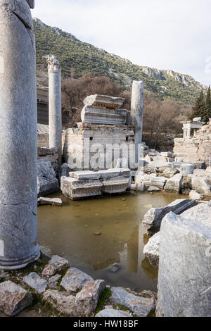 Bagni Scholistica nell'antica città di Efeso in Selcuk, Turchia Foto Stock