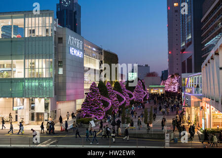 Scena di strada, Shinjuku, Tokyo, Giappone Foto Stock