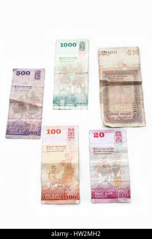 Il governo dello Sri Lanka Rupee banconote - Venti, un centinaio, Cinque Cento, mille e due mila rupie mostra dello Sri Lanka ballerini sul lato inverso del Foto Stock