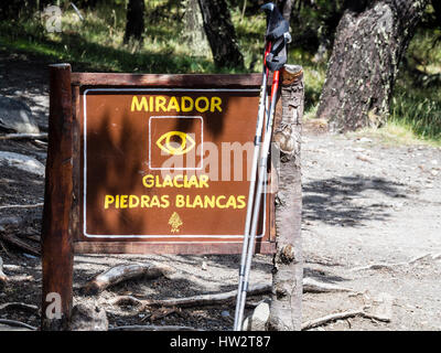 Ghiacciaio PIEDRAS BLANCAS, visto dal punto di vista su escursione da Hosteria El Pilar a Laguna de los Tres, El Chalten, parco nazionale Los Glaciares, Patagonia, Foto Stock