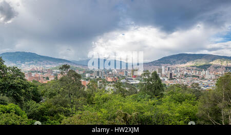 Panoramica vista aerea di Medellin, Colombia Foto Stock