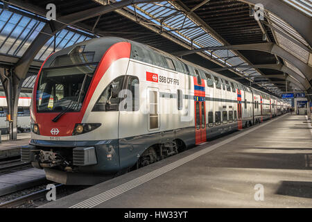 Zurich main line trian station Foto Stock