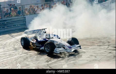 Roma, Italia - 23 giugno 2007. Formula 1 BMW Sauber Sebastian Vettel con la guida racing prova in Sauber Bmw Roma festival Foto Stock