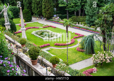 Ornamentali, complesso giardino e la fontana Foto Stock
